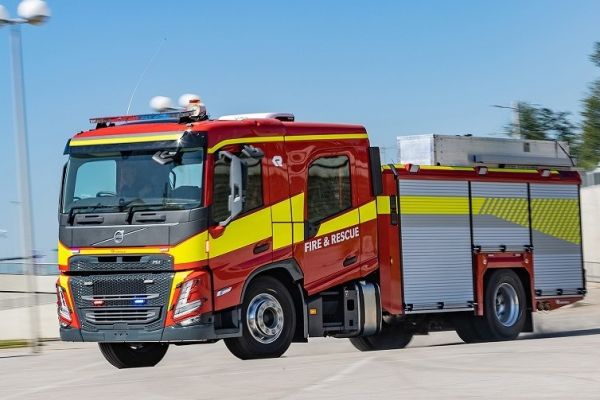 Le nouveau Volvo FM / FMX avec cabine multiplace pour véhicules d’urgence