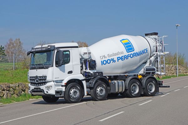 Elektrofahrzeuge; Liebherr Fahrmischer mit elektrischem Antrieb